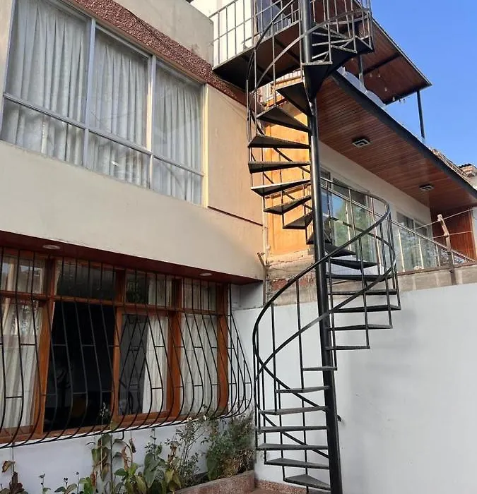 Habitacion Amoblada Y Con Aire Acondicionado Cerca A La Embajada De Usa-1